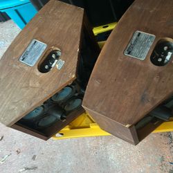 BOSE 901 Speakers