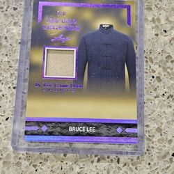 2024 LEAF IN THE GAME USED ~ BRUCE LEE ~ PINK RELIC 2/6 LEAF GOLD LEGENDS SP