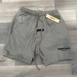 Size men, small essential shorts, dark oak