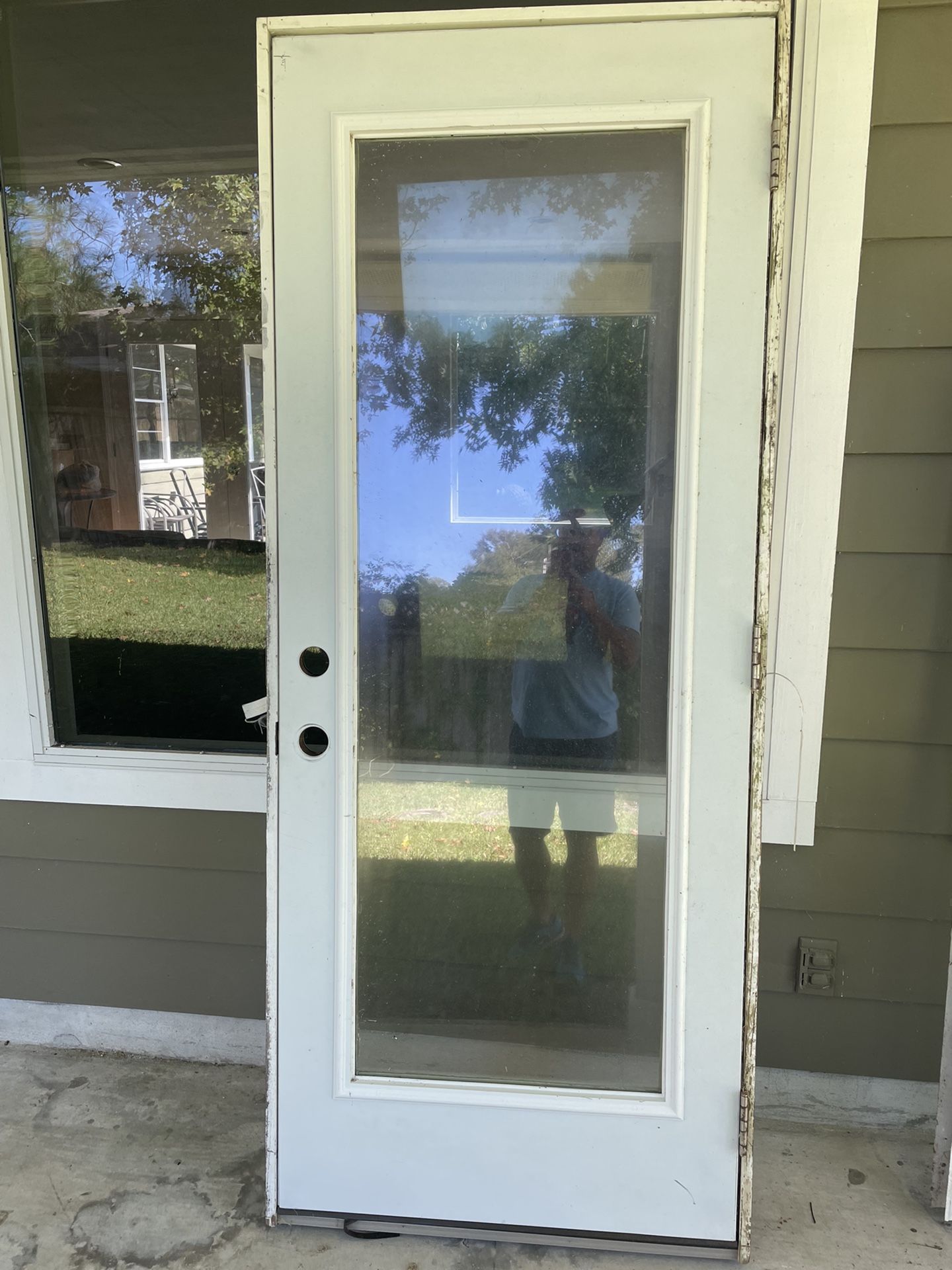 32in Glass Door