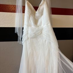 Vera Wang Wedding Dress S6
