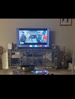Tv stand and Tv