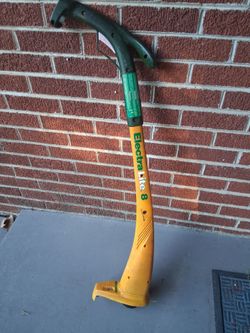 Electric weed eater