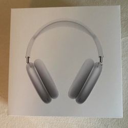 White Airpod Max's 