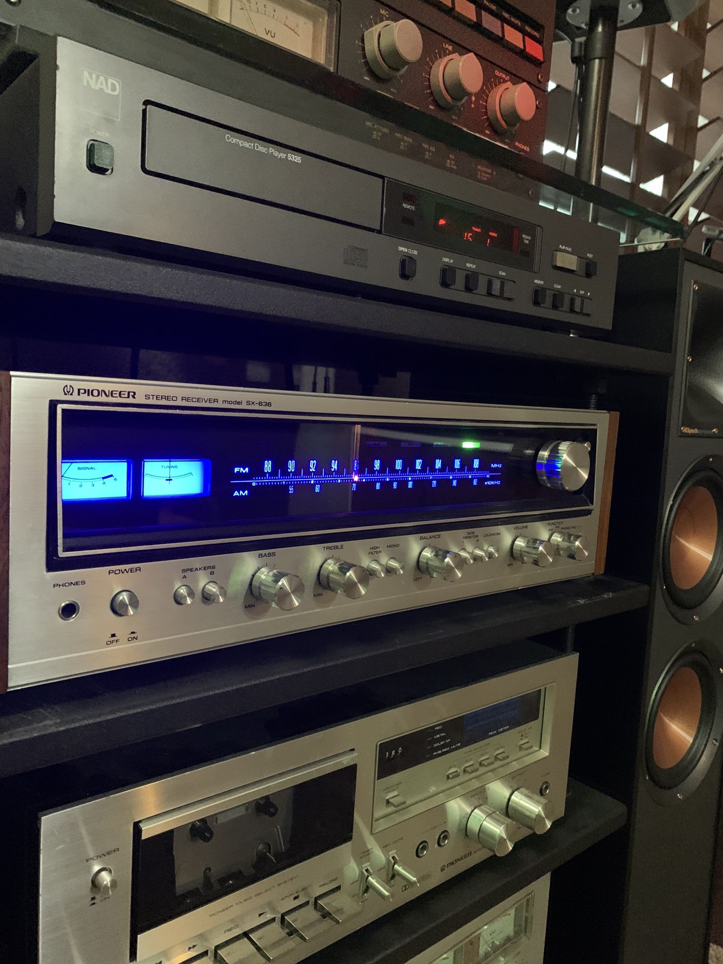 Vintage Pioneer SX-636 stereo receiver