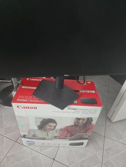Dell wide screen computer Monitor
