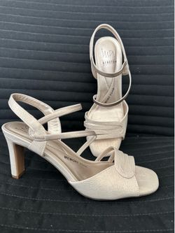 Impo Vigee Pale Gold Stretch Sandals Size 7.5M