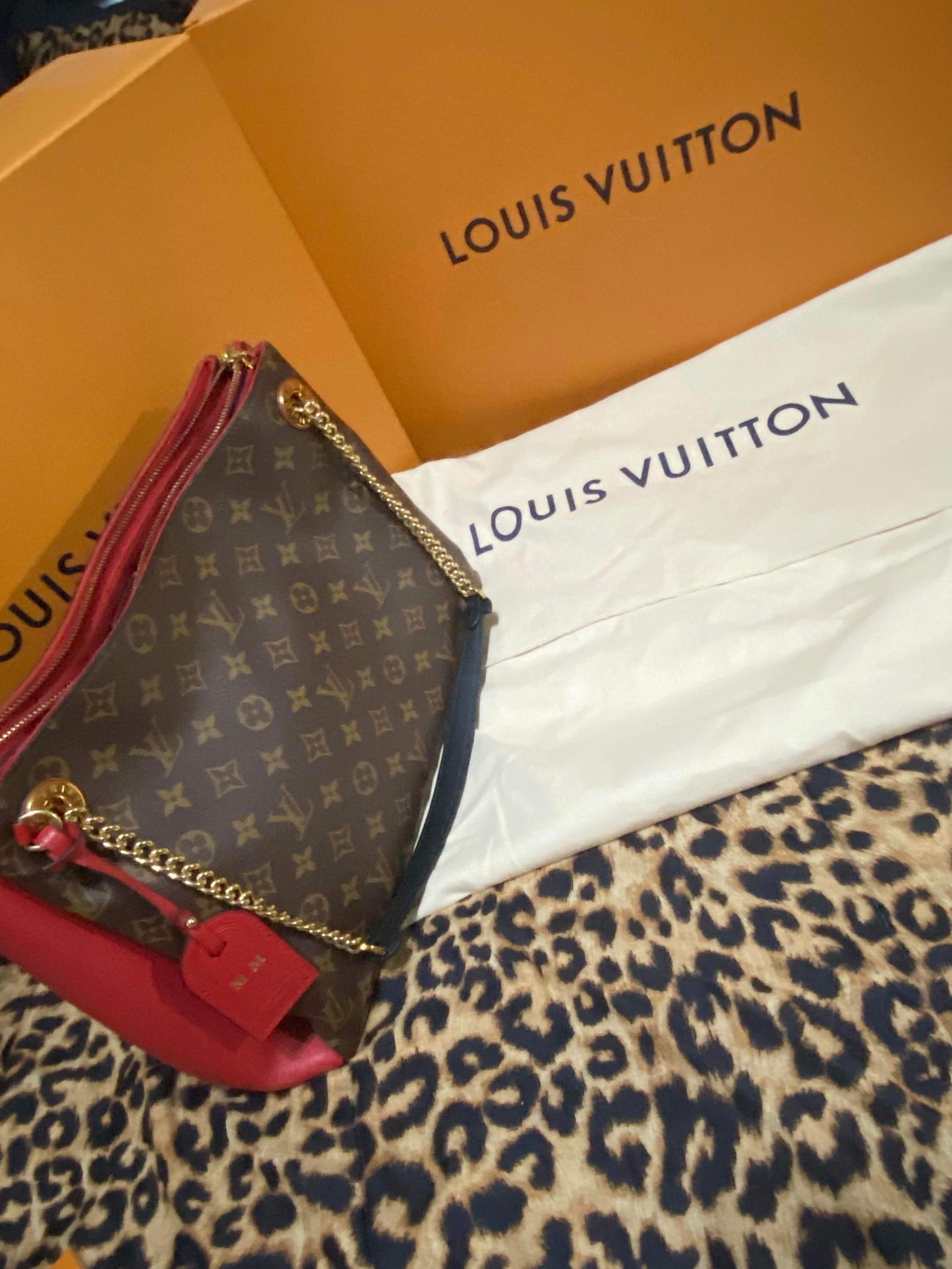 SURENE MM MNG CERISE Louis Vuitton Purse for Sale in Austin, TX - OfferUp