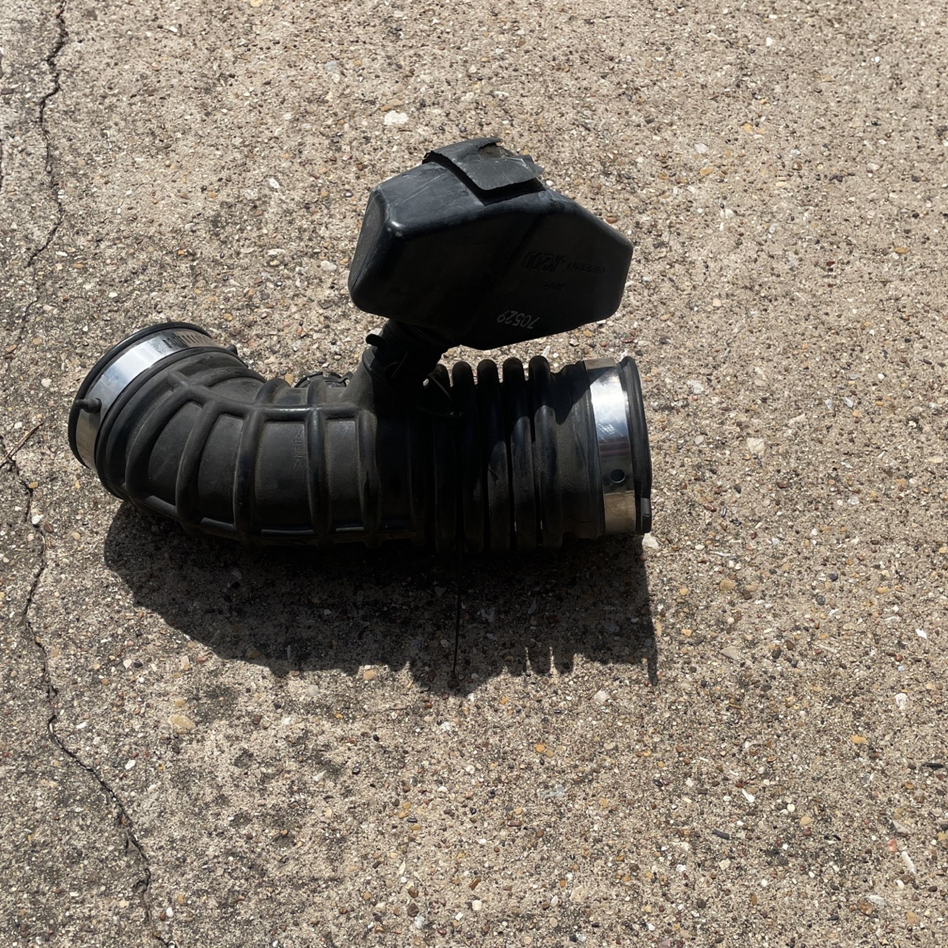 G37 Intake Resonator