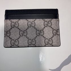 Gucci Card Holder 100% Authentic 