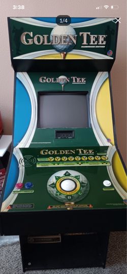 Golden Tee Golf Arcade game  (clubhouse edition)