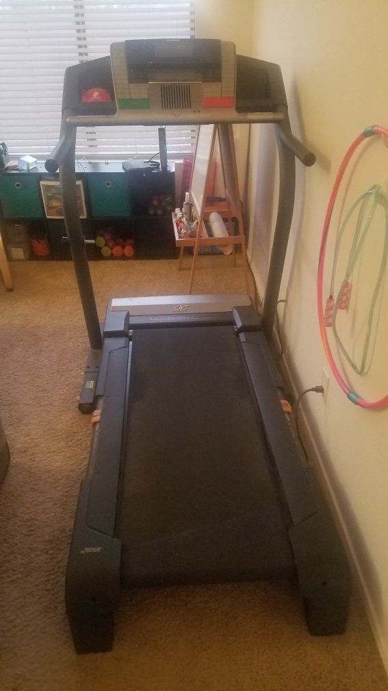 Nordictrack Viewpoint 2800 Treadmill