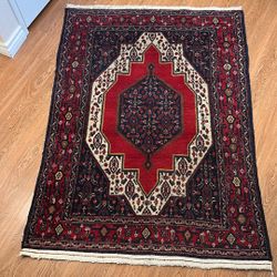ANTIQUE Wool Hand Knotted Persian Rug