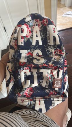 Robin Ruth back pack