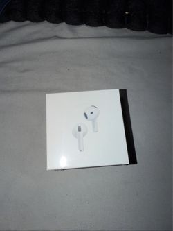 Apple AirPods Wireless 4th Generation