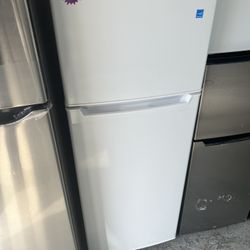 Danby Refrigerator 