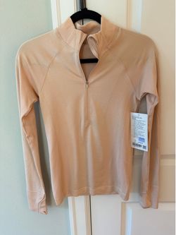 New Lululemon top size 4