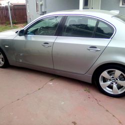 Parting out 2007 BMW 530I
