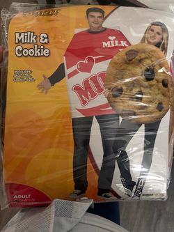 Costume