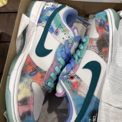 NEW Nike SB Dunk Low Futura Laboratories M6/W7.5