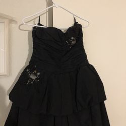 Prom Dress Size Xs ( BEBE )