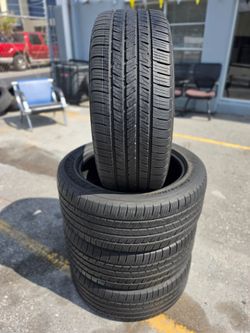 255 50 20 SET OF 4 GOODYEAR (S181) ASSURANCE  85% TREAD 30 DAY WARRANTY
