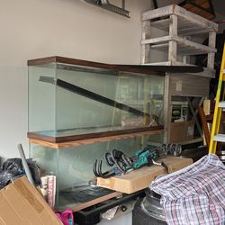 55 Gallon fish tank   No Stand. Only 1 Left( Light Brn Rim)