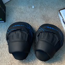 Liberlupus Boxing Pads