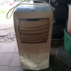 Kenwood AC Conditioner