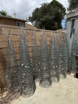 Tomato cages