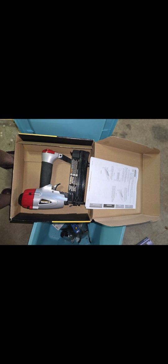 Century Pneumatic Nail/stapler Gun