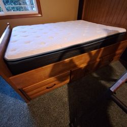 Captains Bed/ Full Size