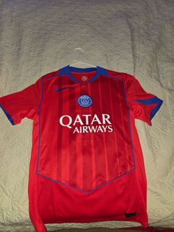Nike PSG 2025/26 home shirt with vertical stripes in red and blue Size S