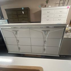 like New white dresser
