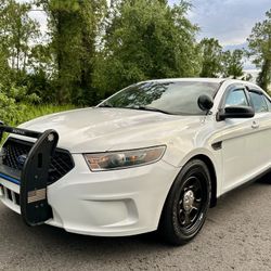 Ford Taurus