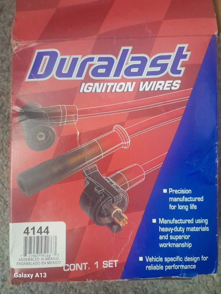 NEW IGNITION WIRES