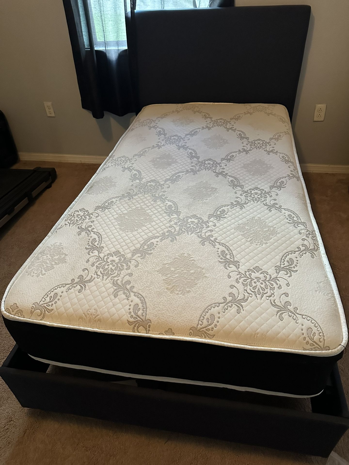 Twin Bed
