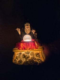 vintage Prettique Collectibles "Samantha the Witch" ceramic lighted Halloween figurine