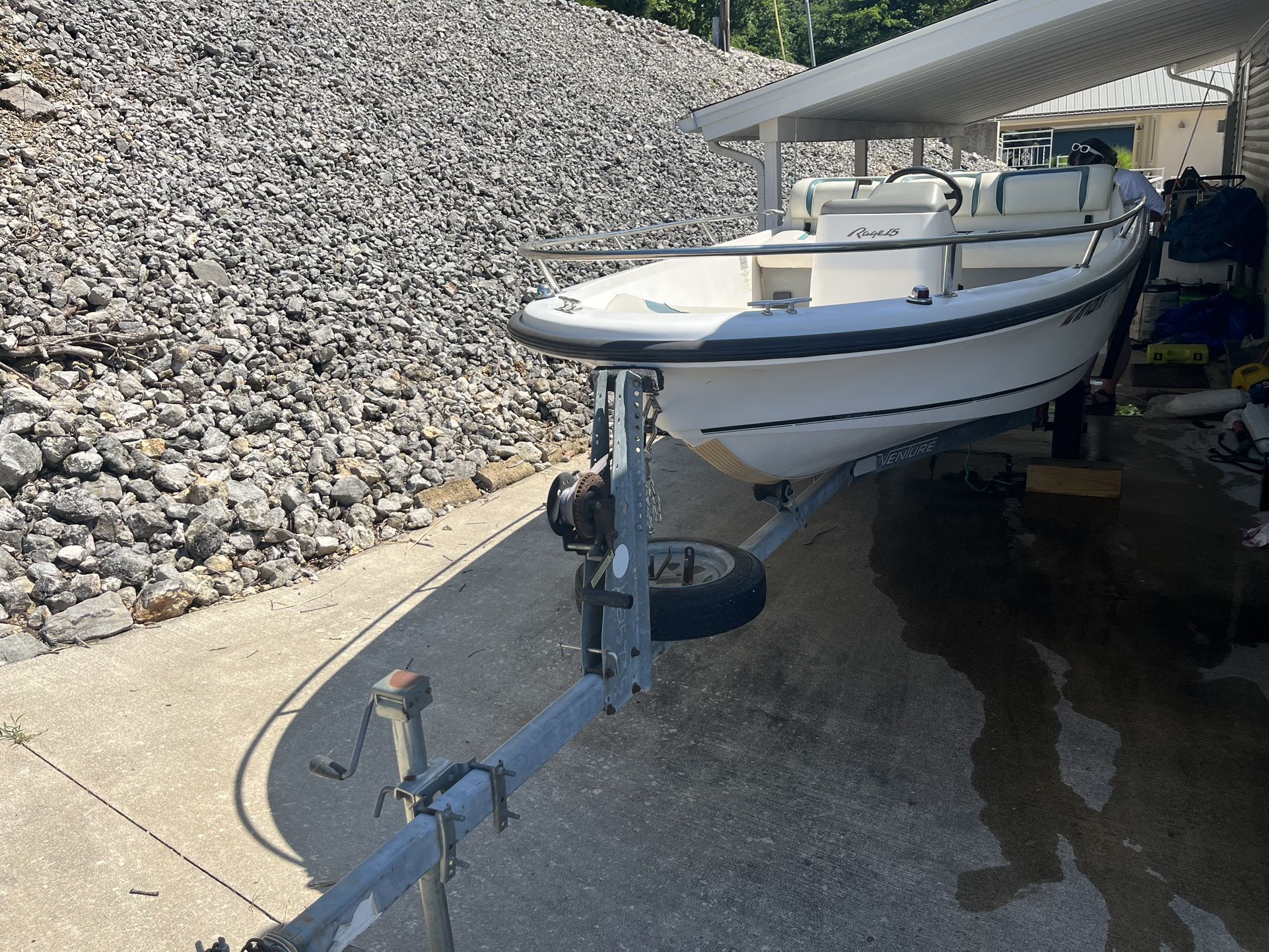 1996 Boston Whaler 15 ft Rage
