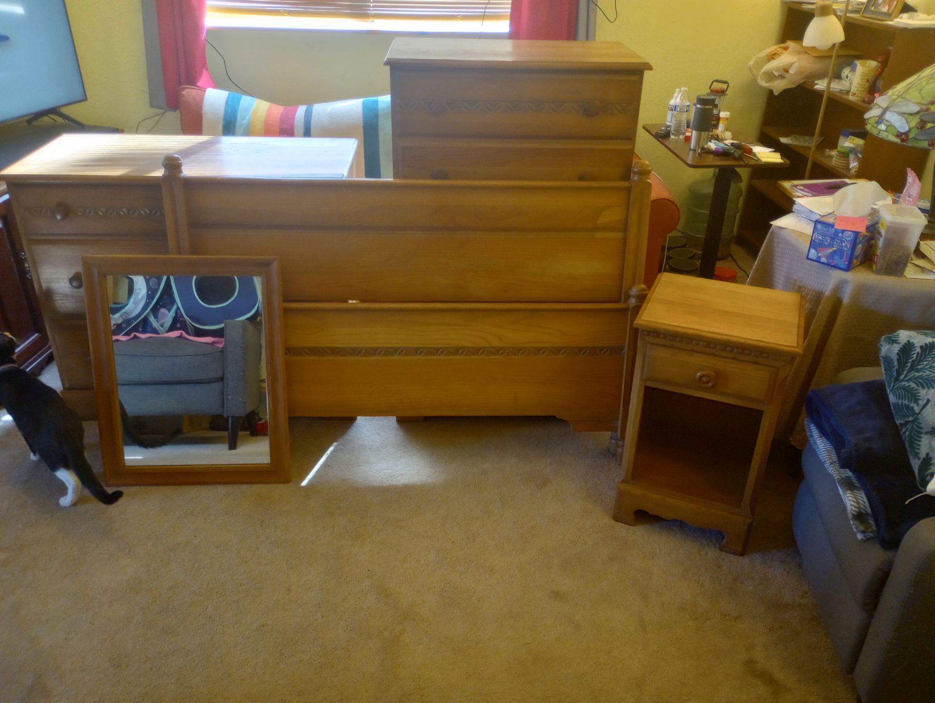 5 piece Solid Oak Full Size Bedroom Set