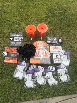 Halloween Decorations Lot