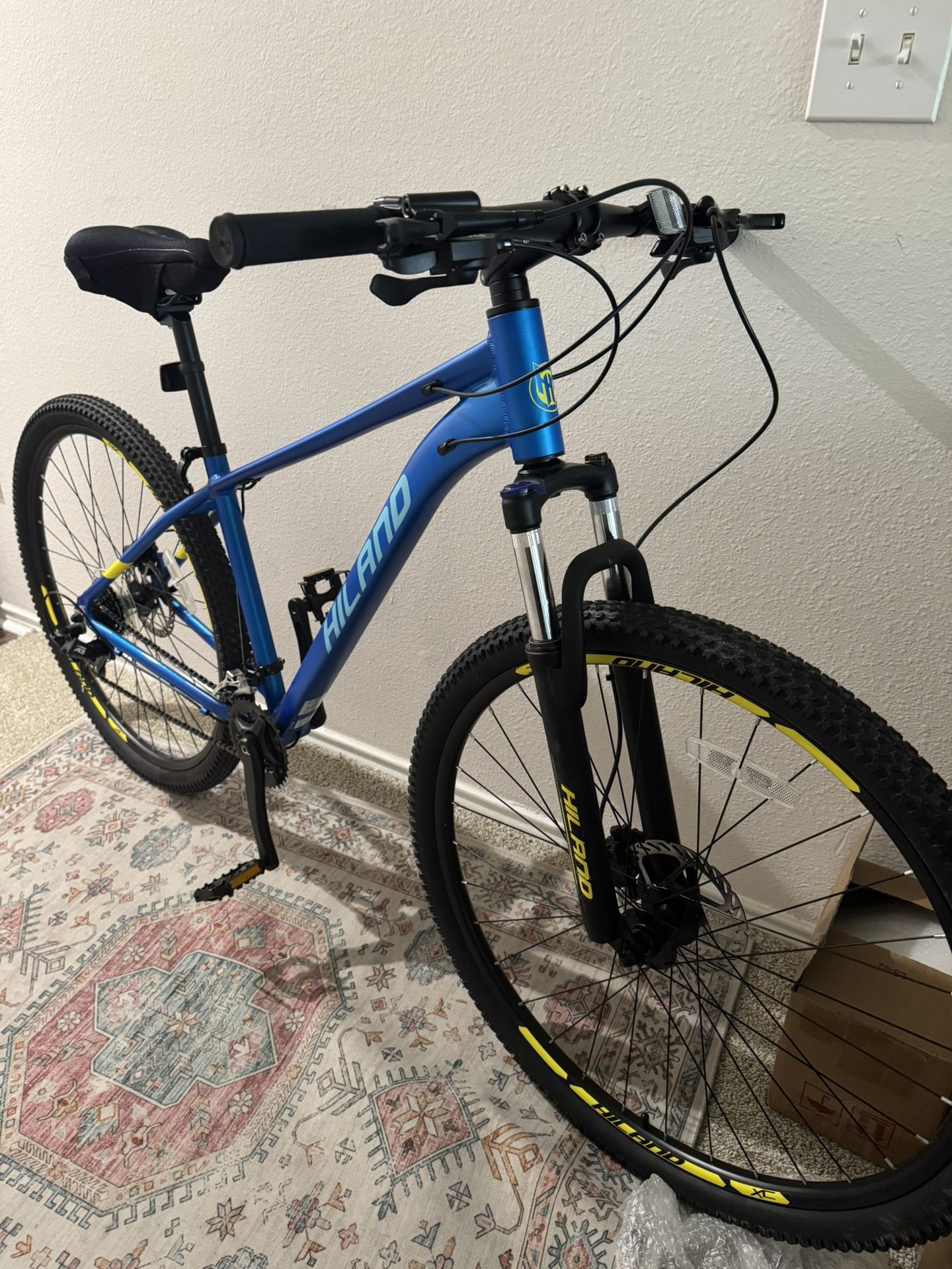 Hiland 29 Inch Mountain Bike Aluminum 17/19 Inch Frame with 21
