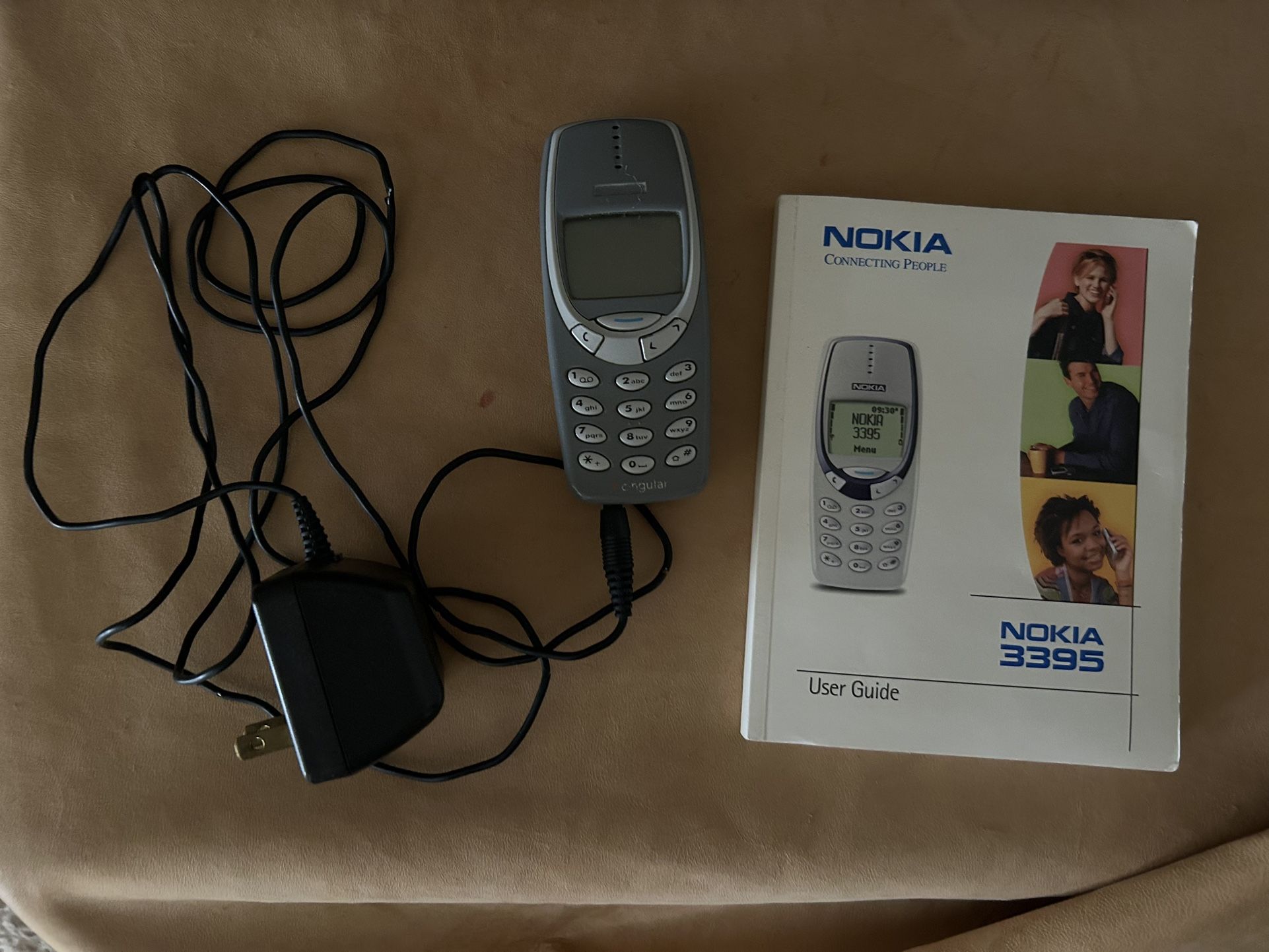 Vintage NOKIA 3395 Cellular Mobile Phone