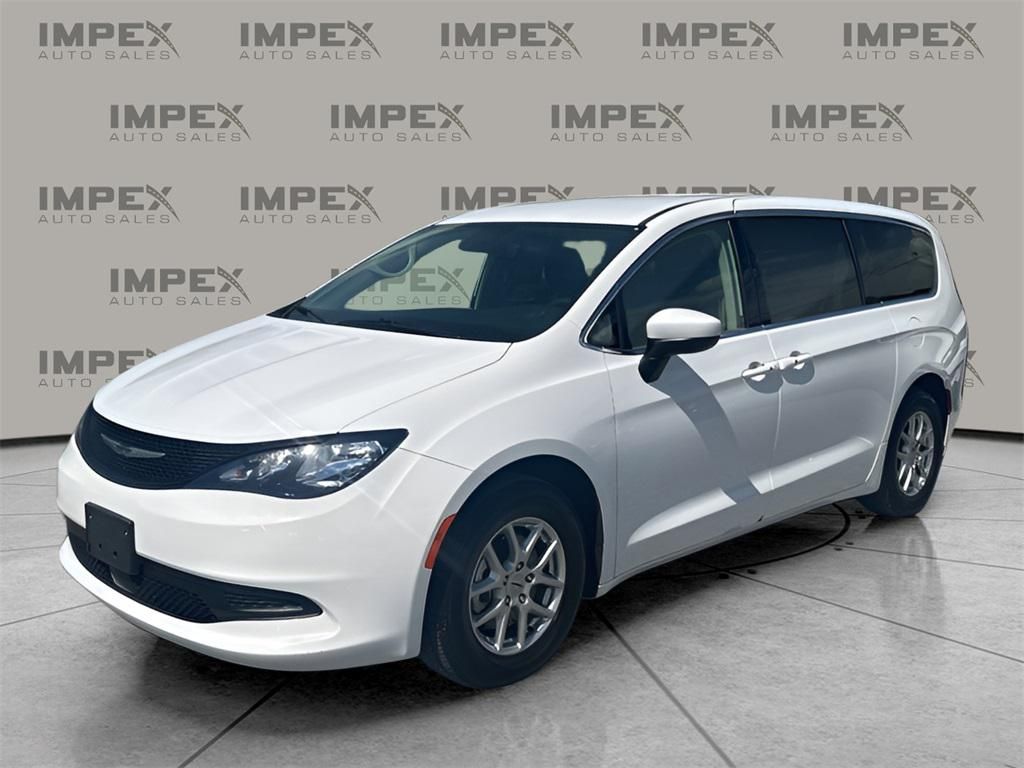 2023 Chrysler Voyager