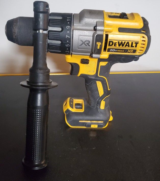 Dewalt 20V Hammer Drill/Driver