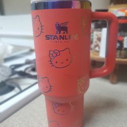 Stanley HELLO Kitty CUP