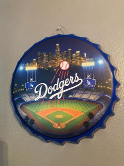 Dodgers large bottle cap