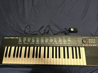Yamaha PSR-75 Keyboard – Fully Functional, Minor Cosmetic Flaw, Comes with power cord