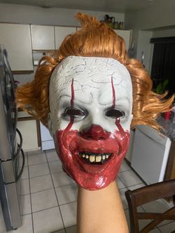 Pennywise it welcome to derry mask