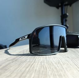 Oakley Polarized Sport Sunglasses, like new
